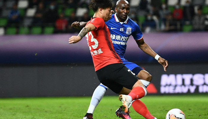 转会期上海申花刷新队史纪录：欧超杯节点到来，震撼外界，团队化学反应显著