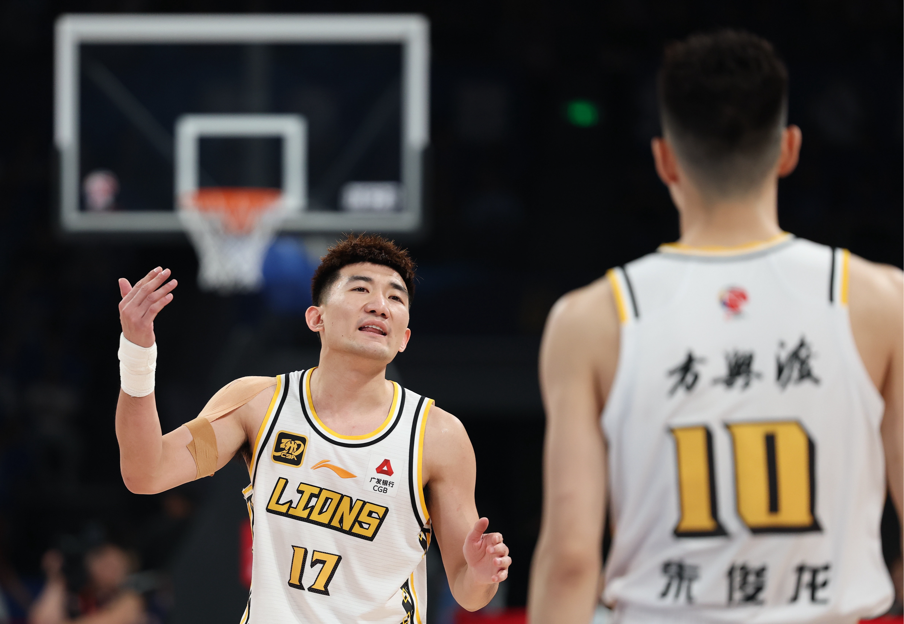 英雄联盟官网-包含NBA总决赛倒计时，辽宁本钢赛前调整名单，细节引发关注，赛场秩序良好，细节决定成败的词条